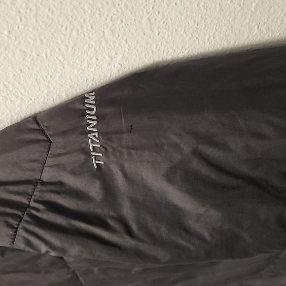 Columbia Titanium Jacket - Picture 4 of 10